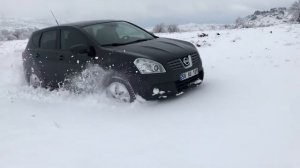 Nissan Qashqai 4x4 Snow Offroad