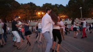 Долго можно смотреть на огонь, воду и на такой Хастл