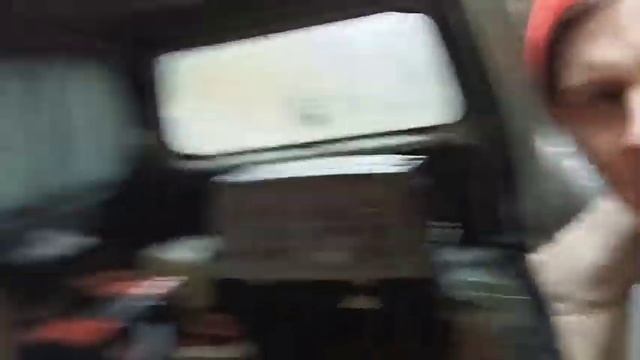 Иногда в беду попадают сразу несколько животных... Верновцы - помощь животным. смотреть онлайн