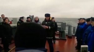 ПРИКАЗ - КОМАНДИРА КОРАБЛЯ ))))