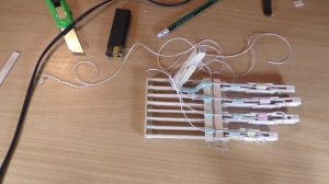 ★ Как сделать механическую руку робота - поделка из палочек от мороженого [часть 2]