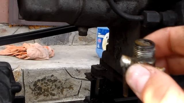 Замена антифриза - охлаждающей жидкости на мотоблоке (Минитракторе). смотреть онлайн