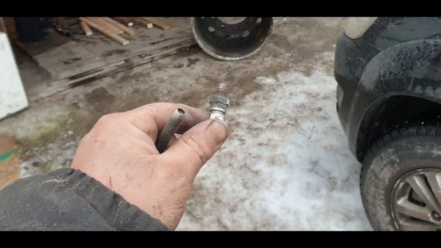 Замена литых дисков? Лопнули колеса. смотреть онлайн