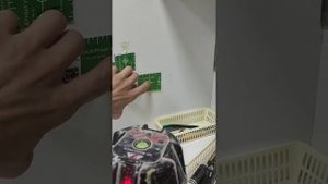 Точка отвеса на лазерном уровне