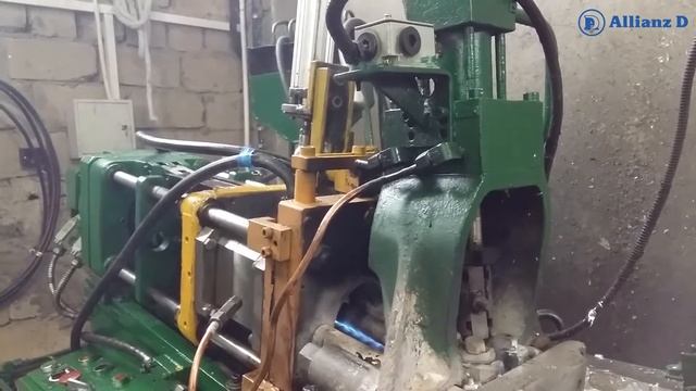 Машина для литья под давлением с горячей камерой прессования. Модели  А-5. (allianz-d.ru)