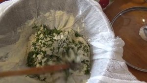 Скисло молоко? Что делать?