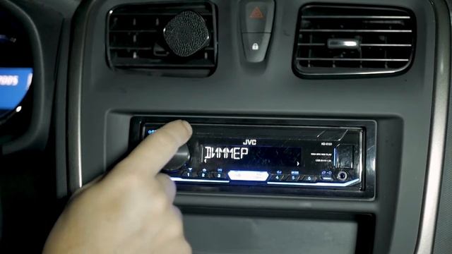 Яркость дисплея в магнитоле JVC KD-X151/KD-X152/KD-X252 смотреть онлайн