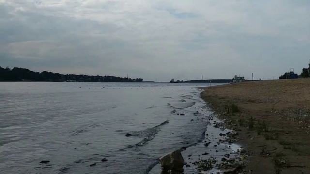 Последняя прогулка этого лета по набережной реки Волга🦆 смотреть онлайн