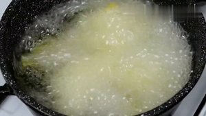 Как приготовить хрустящий картофель фри дома!