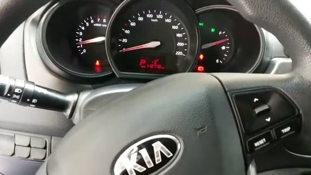 Kia Rio 1.4 (2012) Cold Start смотреть онлайн