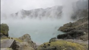 остров Ява, Индонезия  Indonesia,Java island volcano Ijen