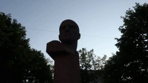 Владимир Маяковский, памятник