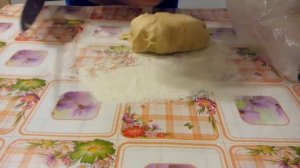 Вкуснейший пирог со свежей капустой и яйцами!