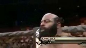 Кимбо Блейк против Танка Аббата