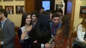 КТО ТАКИЕ ТАДЖИКИ ? Максим Шевченко о таджиках.