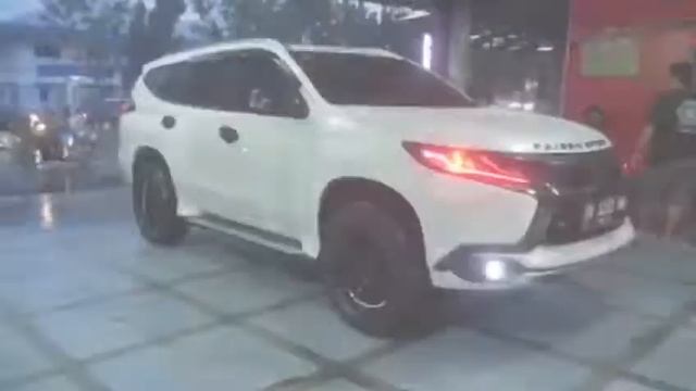 PAJERO BADAI PARTII Ft Velg BUzz R18 смотреть онлайн