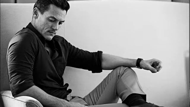 Irina Woytowicz - Знакомый взгляд смотреть онлайн