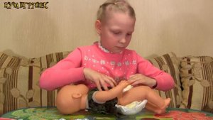 Беби Бон Тёма примерил наряд для дискотеки!