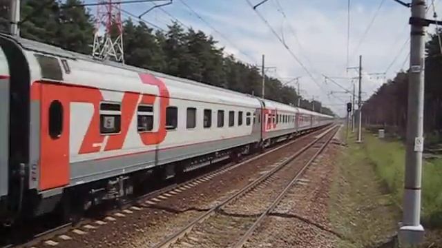 Электровоз ЭП20-006 (ТЧЭ-6) со скорым фирм. поездом "Буревестник" №153Г Нижний Новгород - Москва. смотреть онлайн