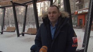 Как братчане восприняли новшество На осмотр качелей на улице Наймушина 34 выехали депутаты Братска