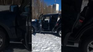 Mitsubishi Pajero 4 штатная акустика Rockford