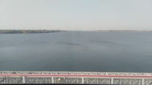 САРАТОВСКИЕ ПРОСТОРЫ И БЕСКРАЙНЯЯ ВОЛГА ИЗ ОКНА ПОЕЗДА №478 АДЛЕР- ЧЕЛЯБИНСК. АВГУСТ 2022.