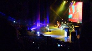 "Шпилька - каблучок" - Лолита. Фрагмент концерта 7 апреля 2019 г, Москва.