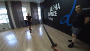 Урок мечом в школе кендзюцу - защита второго намерения промах, батман и удар по руке в Katana Club