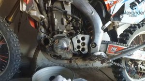 Замена масла на мотоцикле HONDA CRF 450