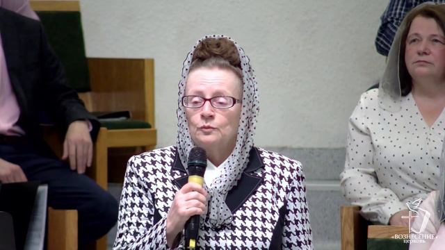 Директор воскресной школы Антонина Ивановна Тумаш/ Напутсвие