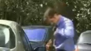 вышла пописать