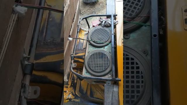 install speakers in auto driver