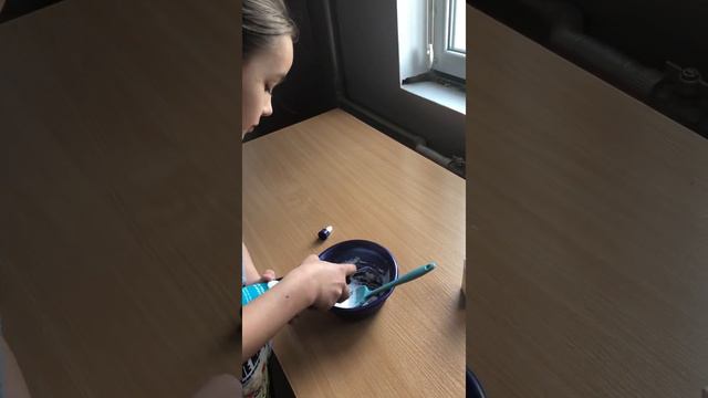 Самый простой слайм из 2-х ингредиентов смотреть онлайн