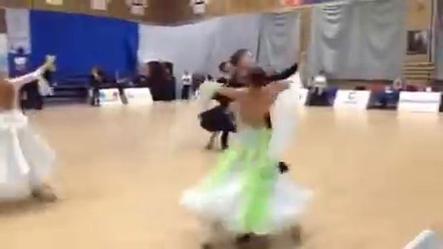 Еркаев Артем-Бондарева Дарья. Медленный вальс. смотреть онлайн