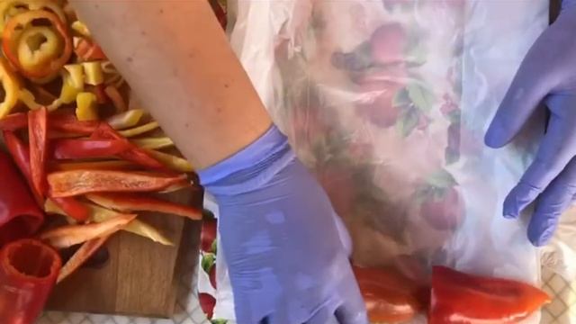 Как заморозить Перец на зиму. 4 способа заморозки болгарского перца. Заморозка овощей на зиму.