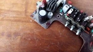 Радиоприёмник Былина в котором нашёл золотые транзисторы и микросхему К237ХА2 с содержанием паллади