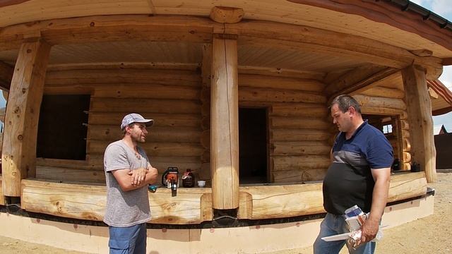 Отзыв заказчика. Сделали крышу. Дом из кедра в г. Чита.