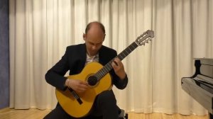 Музыкальный инструмент - гитара