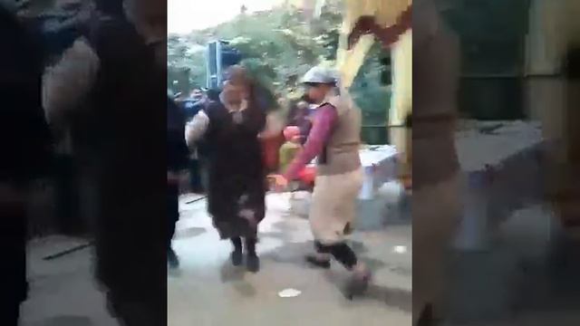 Ничего себе танец)) танец 80-х смех до слез смотреть онлайн