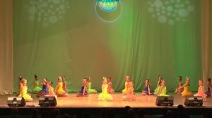 Созвездие улыбок. Абакан Апрель 2019 Копьево . Танец Родина моя..mp4