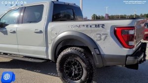 2023 Ford Raptor en color Avalanche Grey va para San Diego California