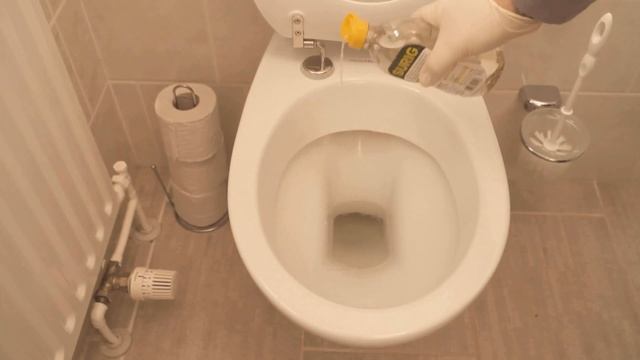 Бросьте средство для посудомойки в унитаз и ПОСМОТРИТЕ, ЧТО ПРОИСХОДИТ ?