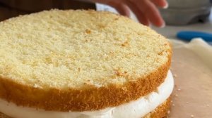 УНИВЕРСАЛЬНЫЙ СЛИВОЧНЫЙ КРЕМ для ЛЮБОГО ТОРТА ///  Торт в КОРЕЙСКОМ стиле