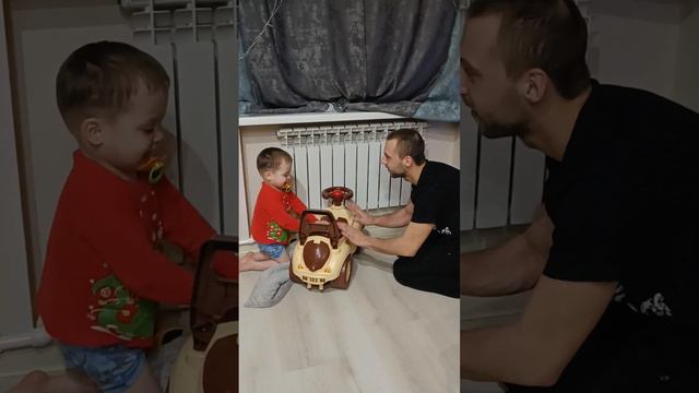 Как мужчины играют с детьми ☺️ #дети #чудо #милота  #детицветыжизни #барабаны  #юмор
