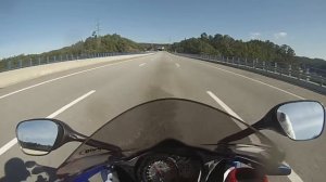 Liter battle ep2 - Suzuki GSX-R 1000 K7 VS SUZUKI GSX-R 1000 L7 VS BMW S1000RR