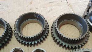 Шестерни гидромуфт КПП Т-150