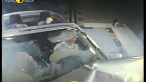 Euro NCAP _ Peugeot 307 CC _ 2003 _ Crash test