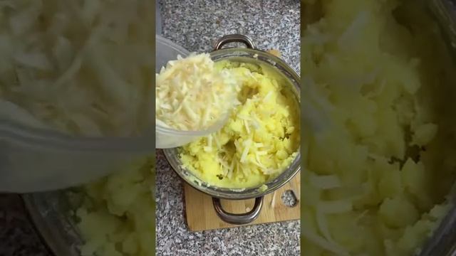 Вкуснейшее картофельное пюре с сыром и яйцом! ???#пюре#картофель#еда#вкусно#быстро#пюредоширак