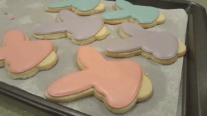 Bunny Behind Easter Sugar Cookies on Kookievision by Sweethart Baking Experiment