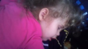 Девочка храпит! Жесть!